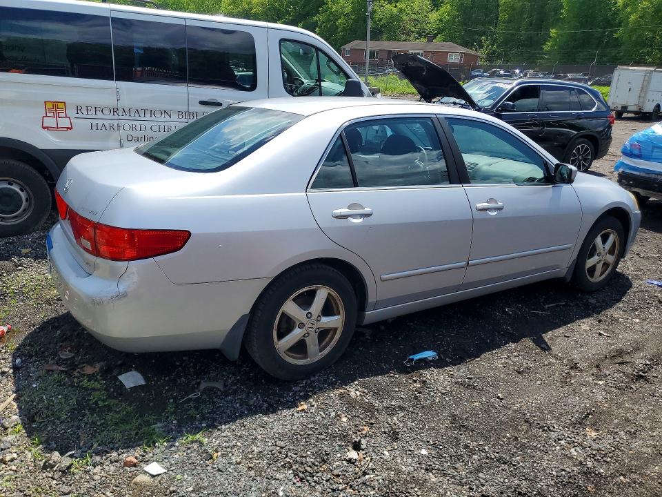 51143926 :رقم المزاد ، 1HGCM56795A000178 vin ، 2005 Hond Accord مزاد بيع