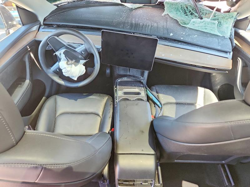 2024 Tesla Model Y მანქანა იყიდება აუქციონზე, vin: 7SAYGDEEXRA246904, აუქციონის ნომერი: 49426576