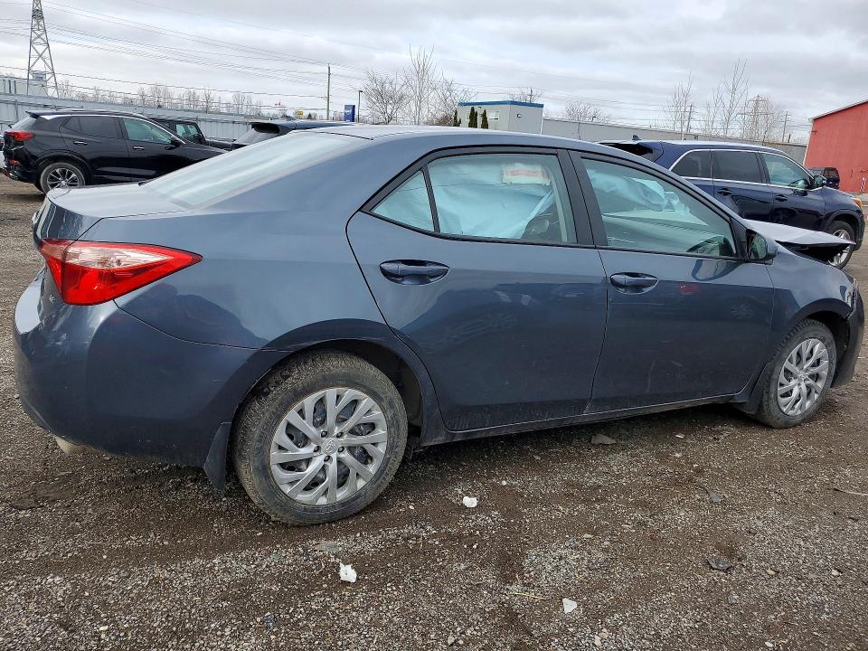 47610416 :رقم المزاد ، 2T1BURHE7HC890001 vin ، 2017 Toyota Corolla مزاد بيع