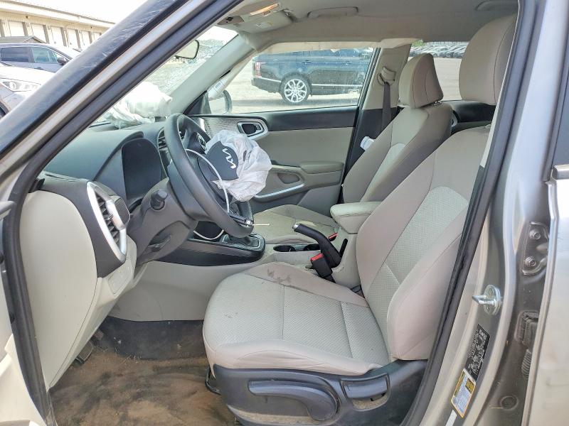 50313126 :رقم المزاد ، KNDJ23AU0N7811295 vin ، 2022 Kia Soul مزاد بيع
