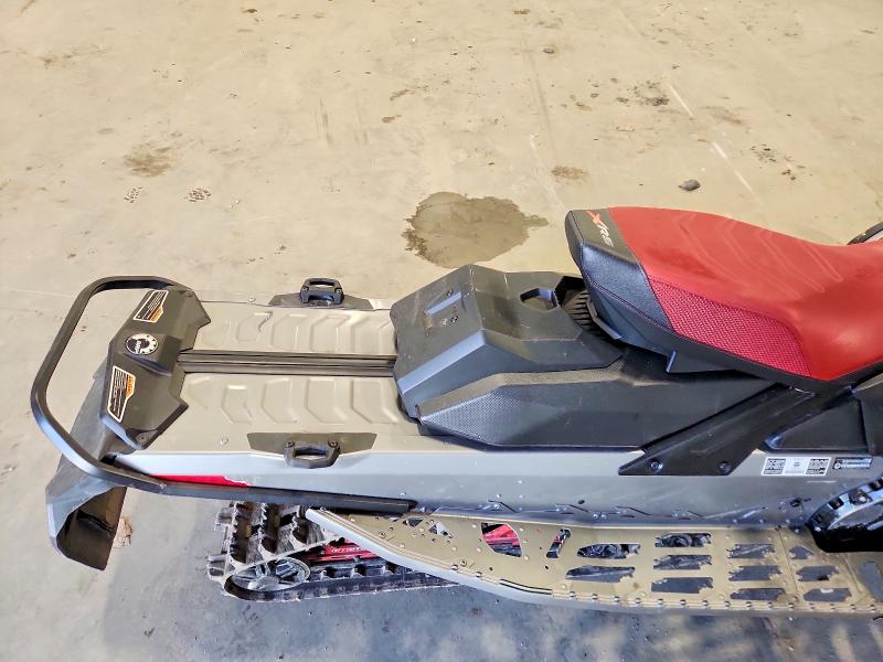 50152156 :رقم المزاد ، 2BPSMVPE7PV000094 vin ، 2023 Ski Mxz800 مزاد بيع