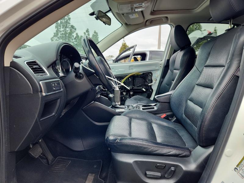 49643696 :رقم المزاد ، JM3KE2DY5G0874299 vin ، 2016 Mazda Cx-5 مزاد بيع