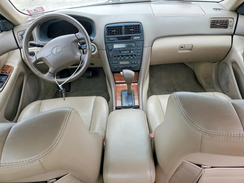 1997 Lexus Es მანქანა იყიდება აუქციონზე, vin: JT8BF22G9V5010497, აუქციონის ნომერი: 51090526