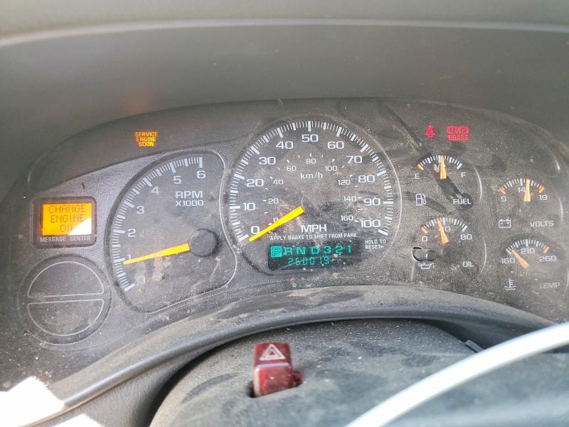 2001 Chevrolet Suburban მანქანა იყიდება აუქციონზე, vin: 3GNEC16T51G107232, აუქციონის ნომერი: 48916146