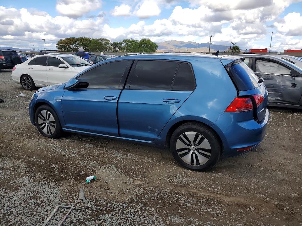 50001306 :رقم المزاد ، WVWPP7AUXFW911088 vin ، 2015 Volkswagen E-golf مزاد بيع