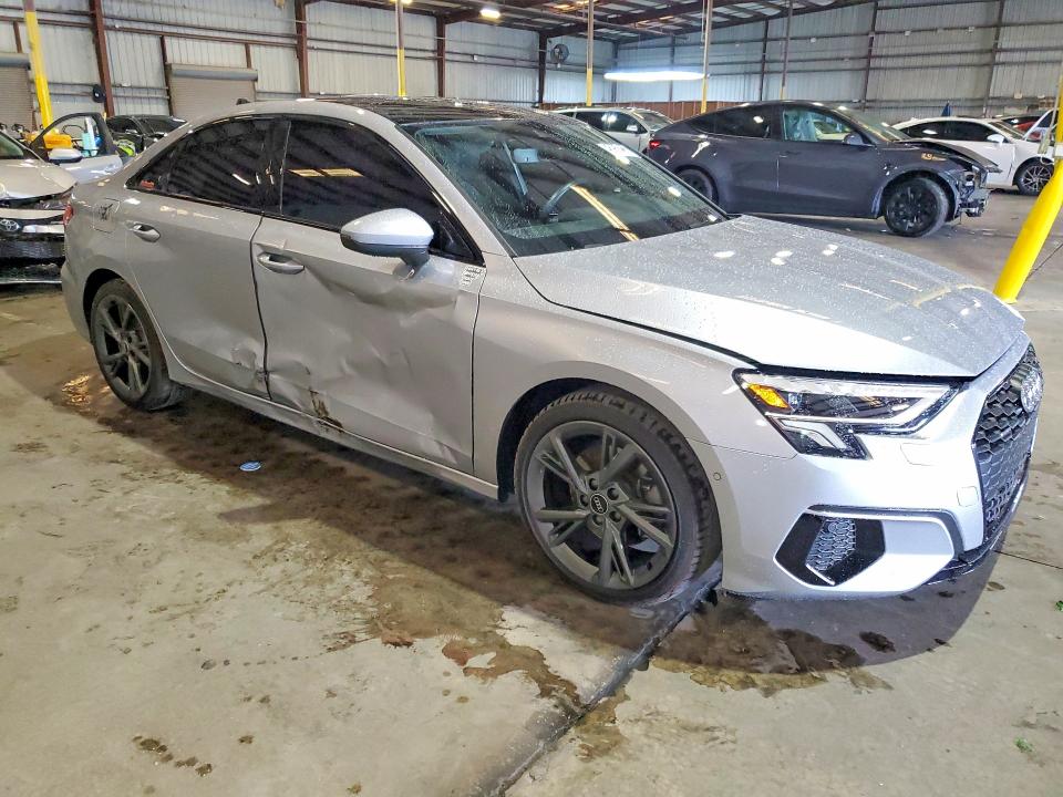 2024 Audi A3 მანქანა იყიდება აუქციონზე, vin: WAUHUDGY2RA130442, აუქციონის ნომერი: 48988466