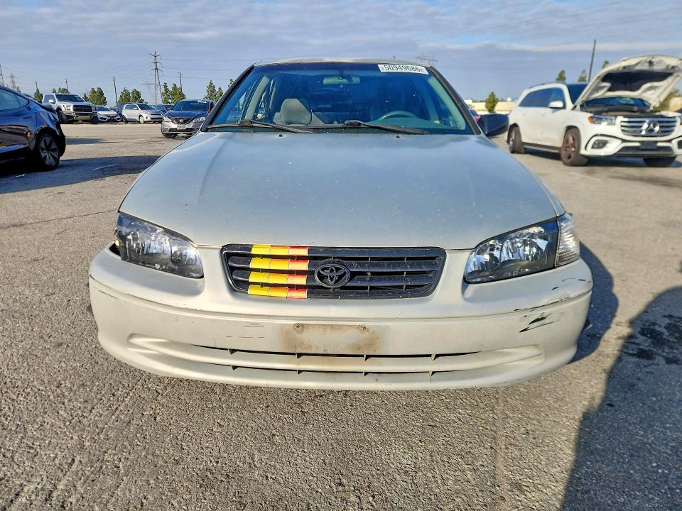 Auction sale of the 2000 Toyota Camry, vin: 4T1BG22K3YU670883, lot number: 50949686