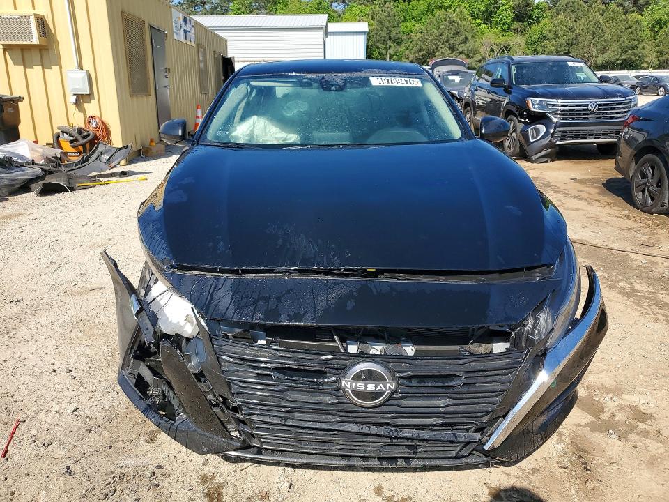 49789476 :رقم المزاد ، 1N4BL4DV3SN403415 vin ، 2025 Nissan Altima مزاد بيع
