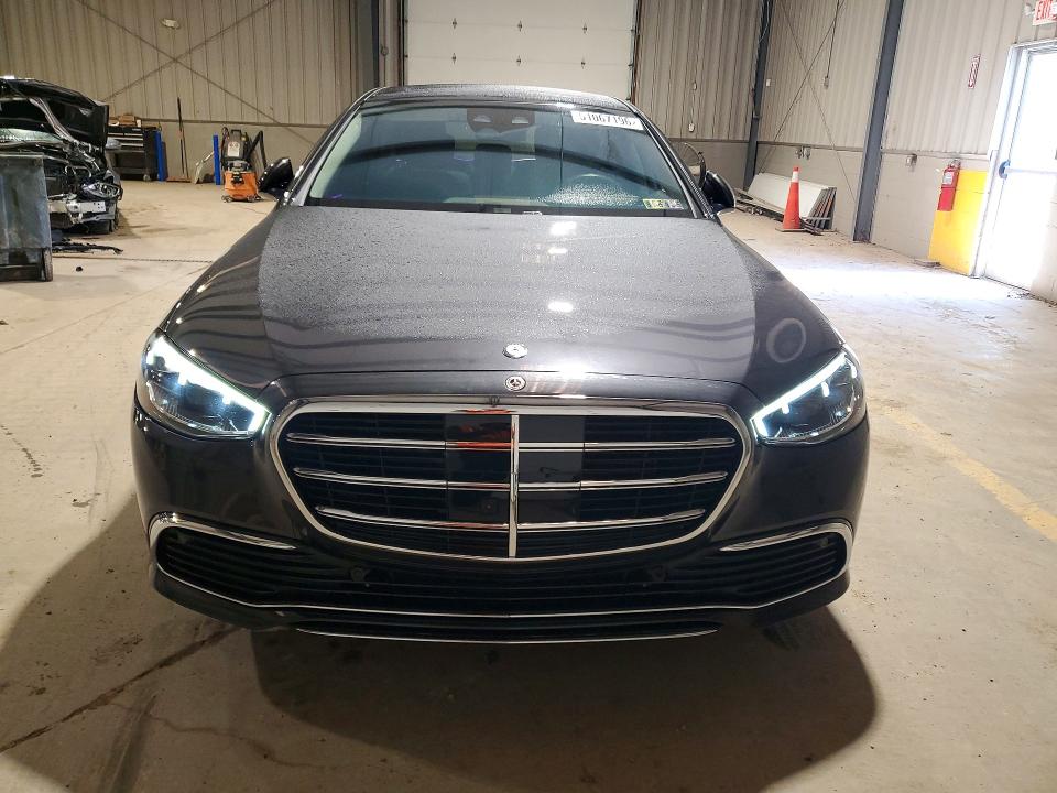 51067196 :رقم المزاد ، W1K6G6DB6PA193477 vin ، 2023 Mercedes-benz S مزاد بيع