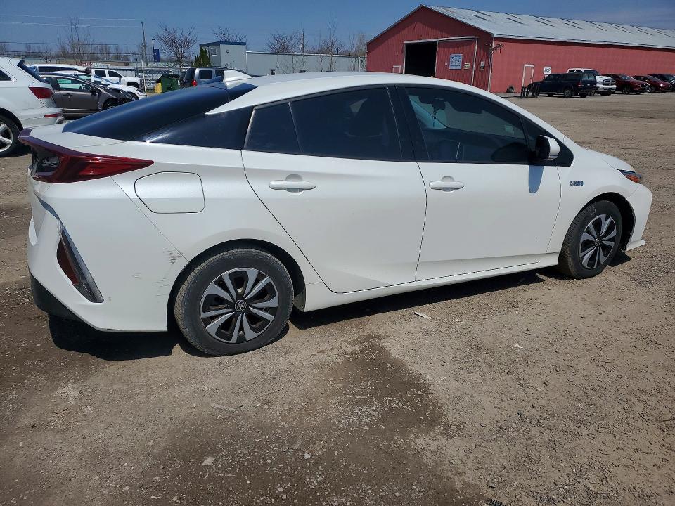 Продажа на аукционе авто 2018 Toyota Prius Prime, vin: JTDKARFP8J3101124, номер лота: 49792636