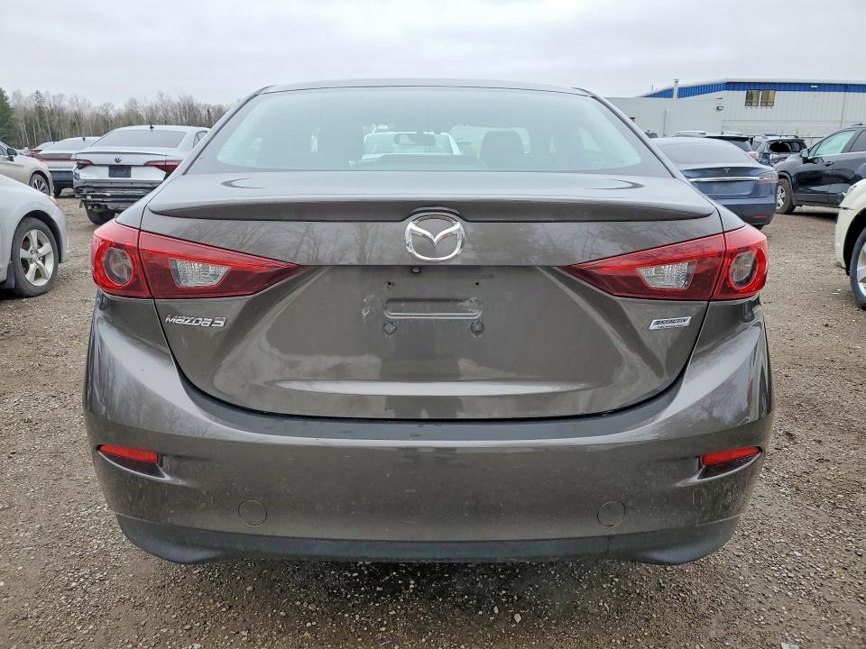 46167246 :رقم المزاد ، 3MZBM1V72FM143253 vin ، 2015 Mazda 3 مزاد بيع