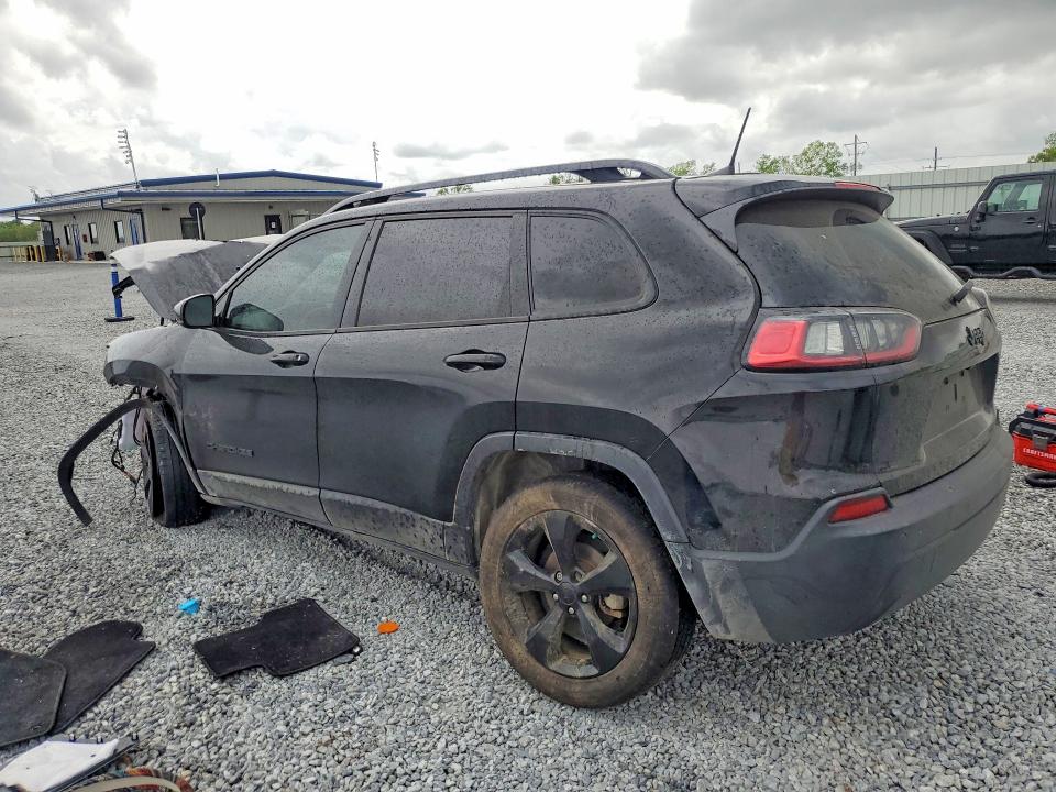 48515996 :رقم المزاد ، 1C4PJLLB7LD586218 vin ، 2020 Jeep Cherokee مزاد بيع