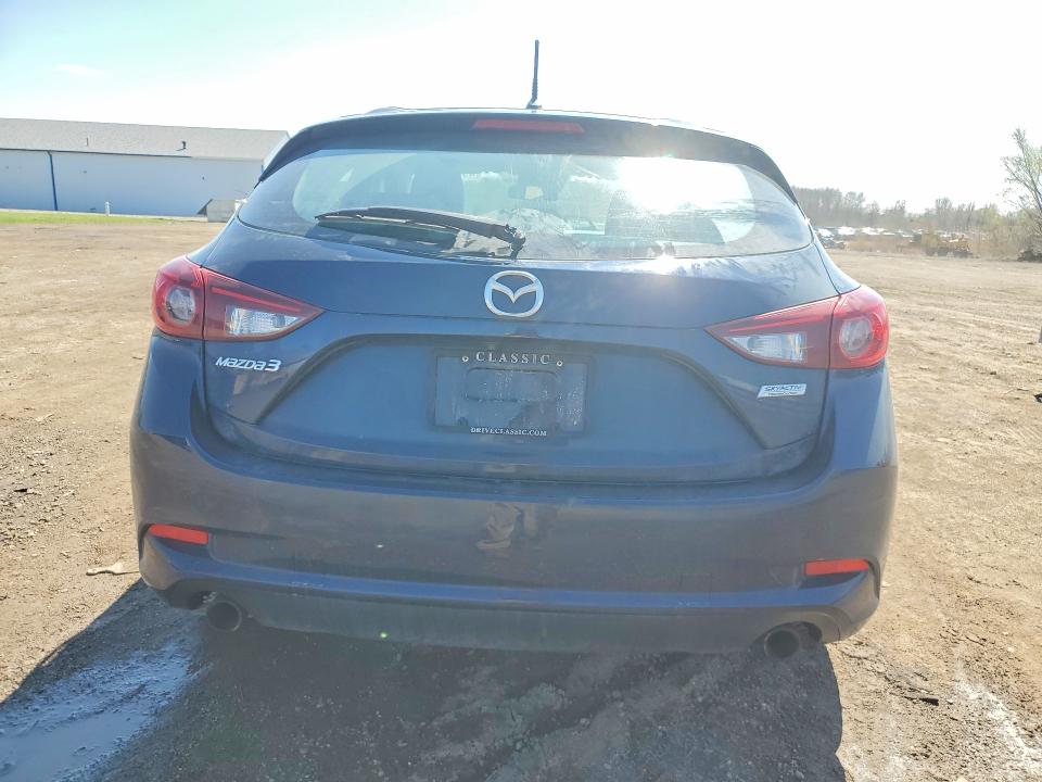 49085706 :رقم المزاد ، 3MZBN1L34JM212398 vin ، 2018 Mazda 3 مزاد بيع