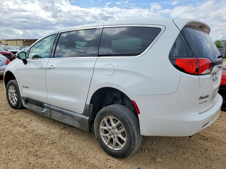 49509716 :رقم المزاد ، 2C4RC1CGXNR105381 vin ، 2022 Chrysler Voyager مزاد بيع