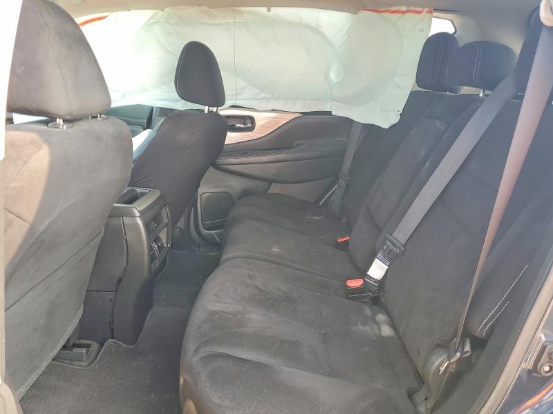 51717526 :رقم المزاد ، 5N1AZ2MG1JN195202 vin ، 2018 Nissan Murano مزاد بيع