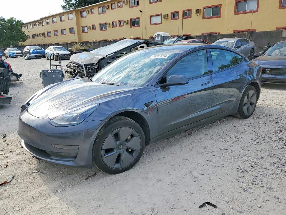 Продажа на аукционе авто 2023 Tesla Model 3, vin: 5YJ3E1EAXPF672312, номер лота: 51361206