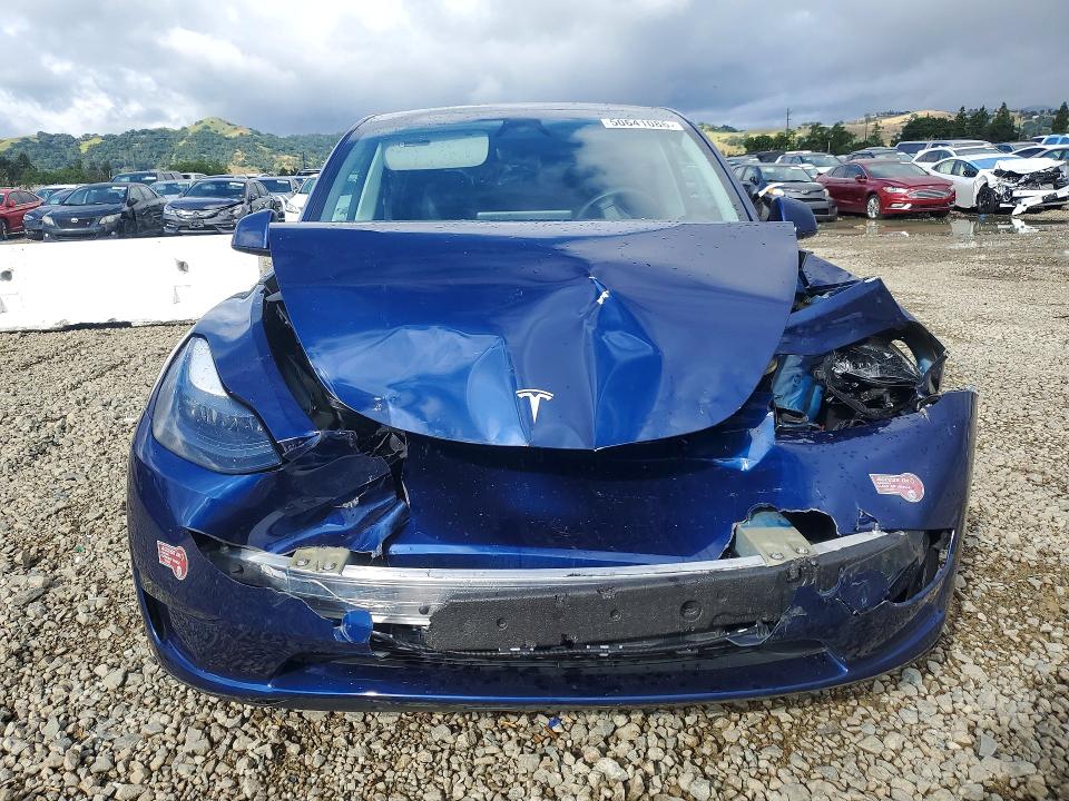 2023 Tesla Model Y მანქანა იყიდება აუქციონზე, vin: 7SAYGDEE0PF809264, აუქციონის ნომერი: 50641086