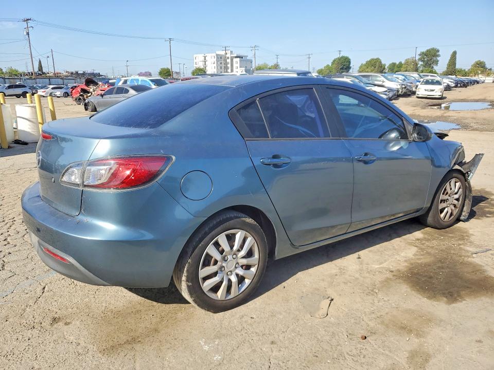 Продаж на аукціоні авто 2011 Mazda 3, vin: JM1BL1UG3B1424928, номер лоту: 51658786