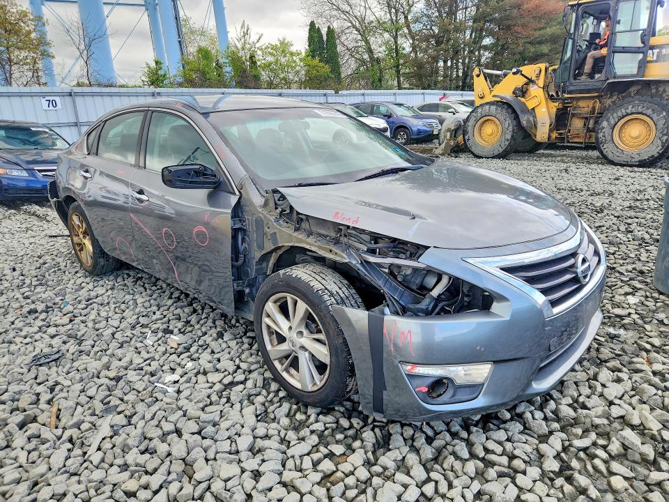 2015 Nissan Altima მანქანა იყიდება აუქციონზე, vin: 1N4AL3AP6FC113800, აუქციონის ნომერი: 51886646