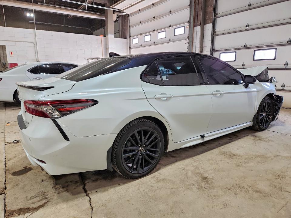 2024 Toyota Camry მანქანა იყიდება აუქციონზე, vin: 4T1K61AK7RU189163, აუქციონის ნომერი: 49298126