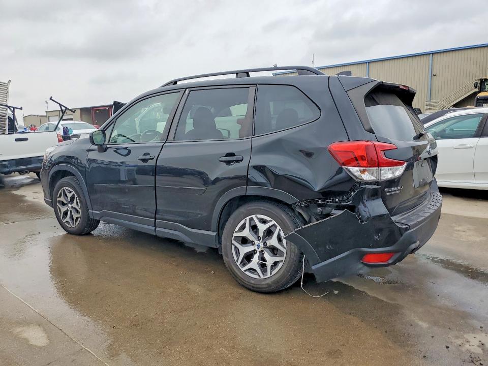 51631496 :رقم المزاد ، JF2SKAJC1LH504212 vin ، 2020 Subaru Forester مزاد بيع