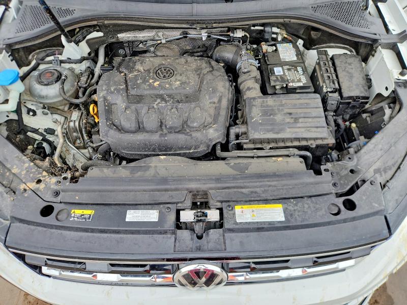 Продажа на аукционе авто 2021 Volkswagen Tiguan, vin: 3VV3B7AX7MM116750, номер лота: 50651976