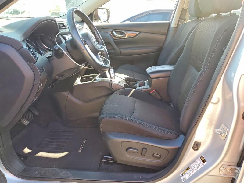 Продажа на аукционе авто 2018 Nissan Rogue, vin: 5N1AT2MT1JC745864, номер лота: 49299056