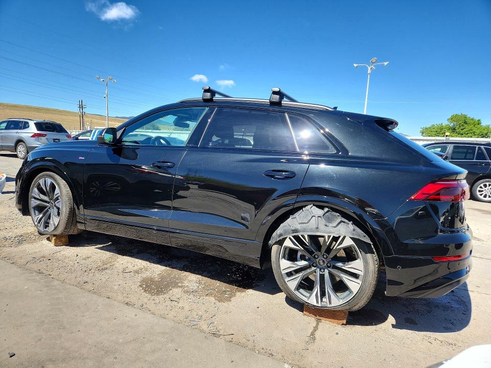 2025 Audi Q8 მანქანა იყიდება აუქციონზე, vin: WA1EVBF11SD037535, აუქციონის ნომერი: 50978036