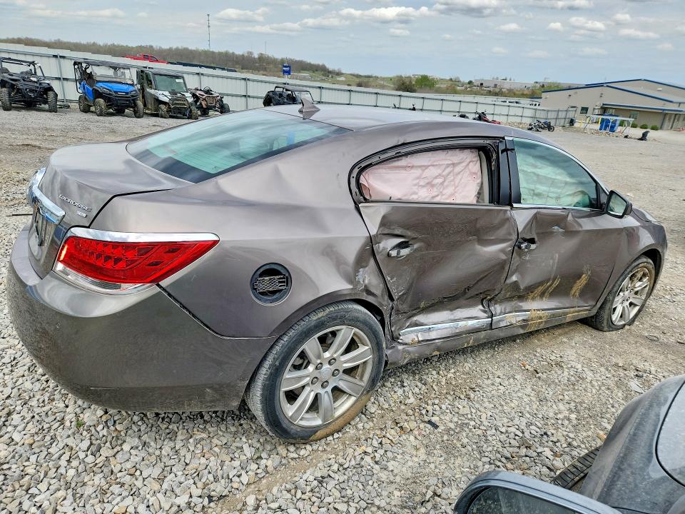 2011 Buick Lacrosse მანქანა იყიდება აუქციონზე, vin: 1G4GC5ED1BF295412, აუქციონის ნომერი: 48433376