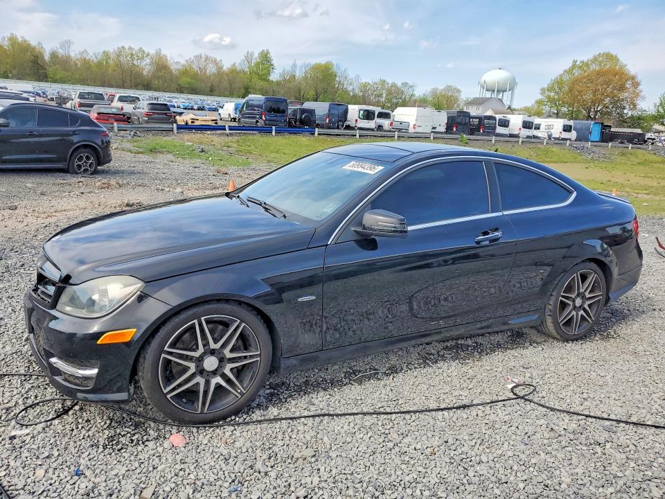 50994396 :رقم المزاد ، WDDGJ4HB5EG289969 vin ، 2014 Mercedes-benz C مزاد بيع