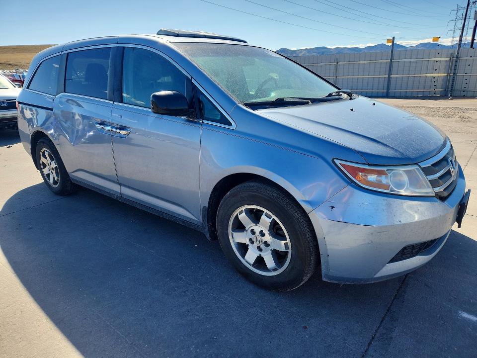 50163706 :رقم المزاد ، 5FNRL5H66BB042200 vin ، 2011 Honda Odyssey مزاد بيع