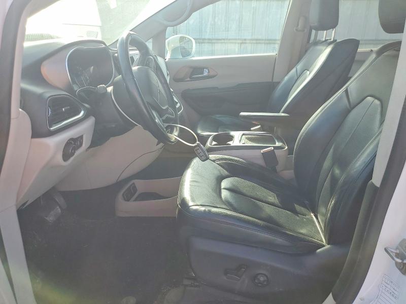 50278806 :رقم المزاد ، 2C4RC1EG0JR355011 vin ، 2018 Chrysler Pacifica مزاد بيع