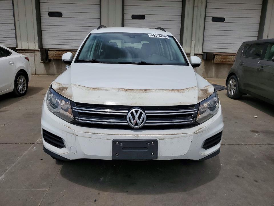 Продажа на аукционе авто 2016 Volkswagen Tiguan, vin: WVGAV7AX0GW540736, номер лота: 49278426