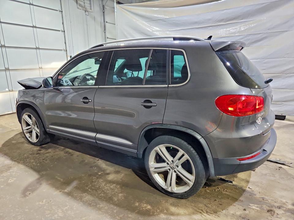 2014 Volkswagen Tiguan მანქანა იყიდება აუქციონზე, vin: WVGBV3AXXEW058799, აუქციონის ნომერი: 50057256