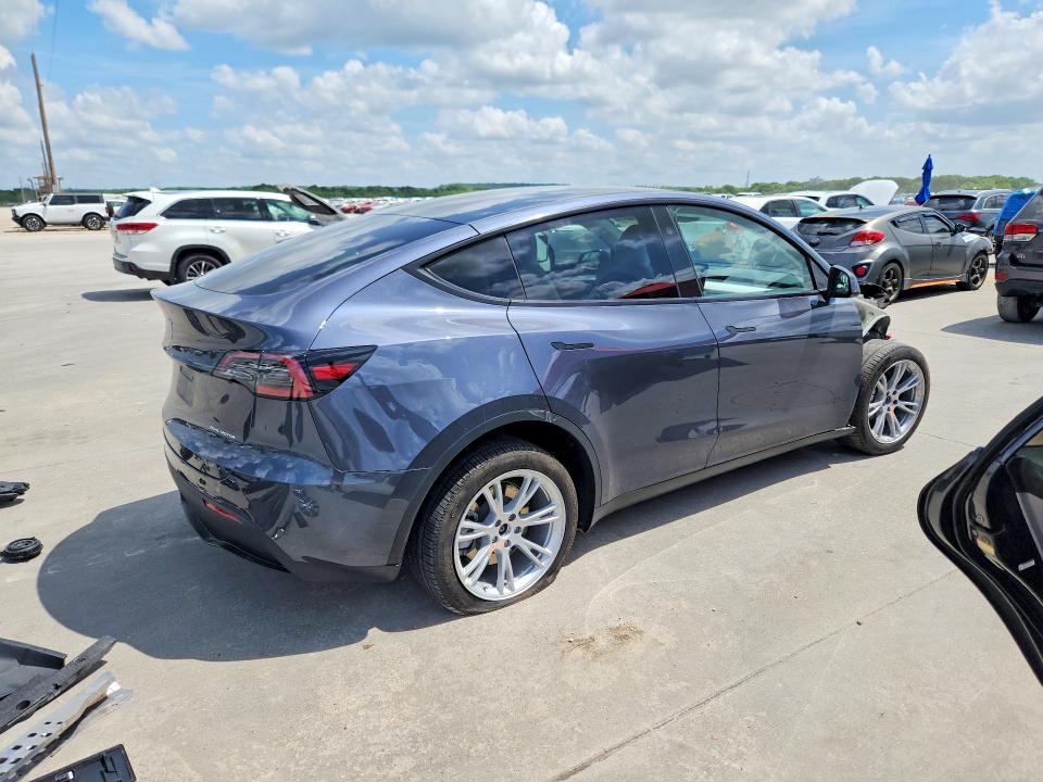 Продажа на аукционе авто 2023 Tesla Model Y, vin: 7SAYGDEE6PA193793, номер лота: 48799276