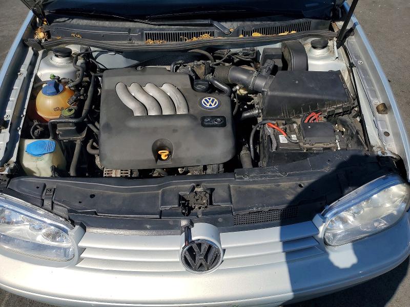 48641216 :رقم المزاد ، WVWGC21J2YW370710 vin ، 2000 Volkswagen Golf مزاد بيع