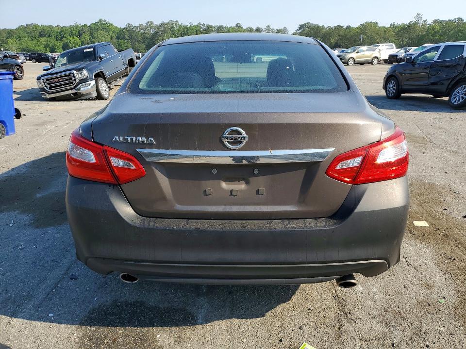 Продажа на аукционе авто 2017 Nissan Altima, vin: 1N4AL3AP0HN308489, номер лота: 51095326