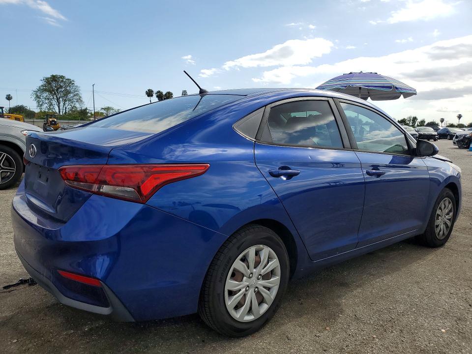 2018 Hyundai Accent მანქანა იყიდება აუქციონზე, vin: 3KPC24A37JE012629, აუქციონის ნომერი: 51296766