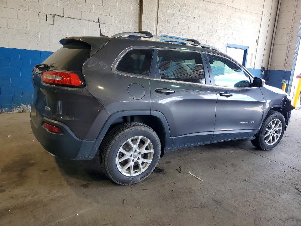 2017 Jeep Cherokee მანქანა იყიდება აუქციონზე, vin: 1C4PJMCS9HW596685, აუქციონის ნომერი: 49394346