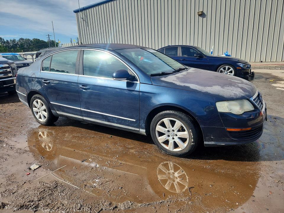 51301036 :رقم المزاد ، WVWAK73C07E143816 vin ، 2007 Volkswagen Passat مزاد بيع