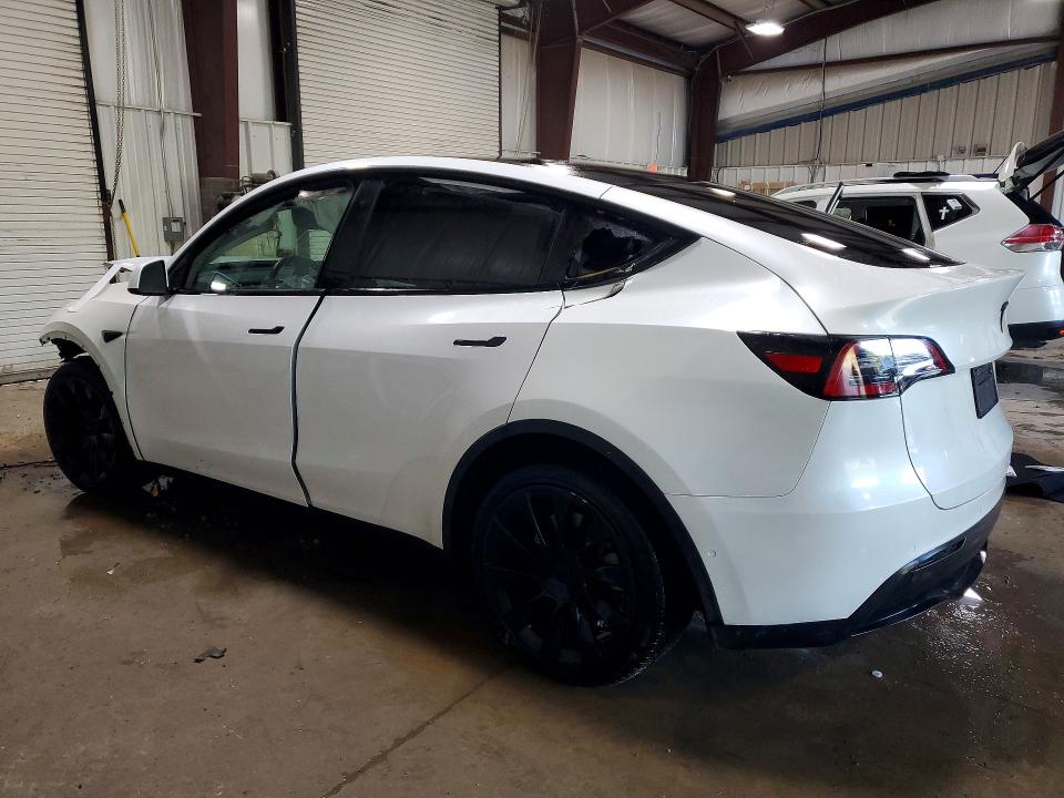 Auction sale of the 2021 Tesla Model Y, vin: 5YJYGDEE5MF187155, lot number: 50732426
