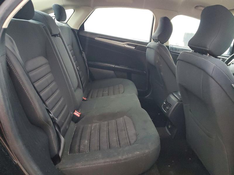 47375906 :رقم المزاد ، 3FA6P0HD9JR267271 vin ، 2018 Ford Fusion مزاد بيع