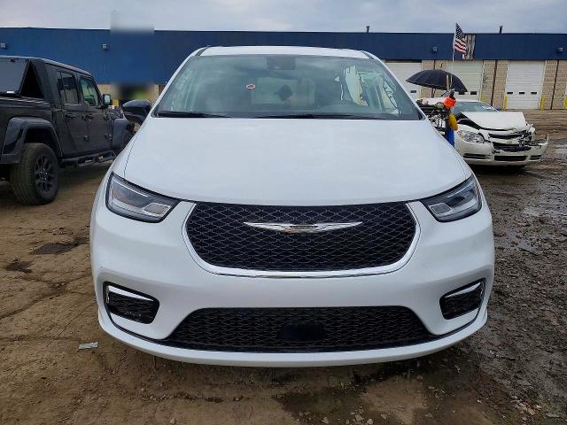 Продаж на аукціоні авто 2025 Chrysler Pacifica, vin: 2C4RC1BG2SR609341, номер лоту: 48946446
