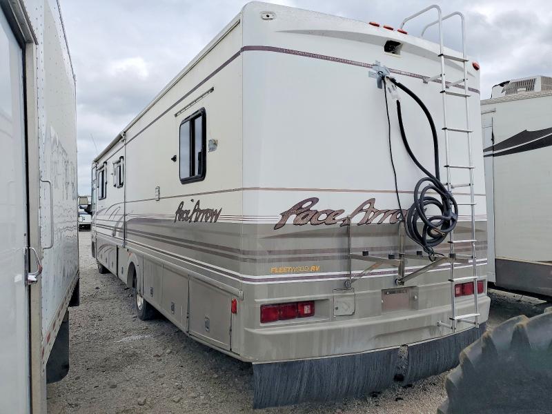 2000 Fleetwood Pace Arrow მანქანა იყიდება აუქციონზე, vin: 1FCNF53SXY0A03451, აუქციონის ნომერი: 49669846