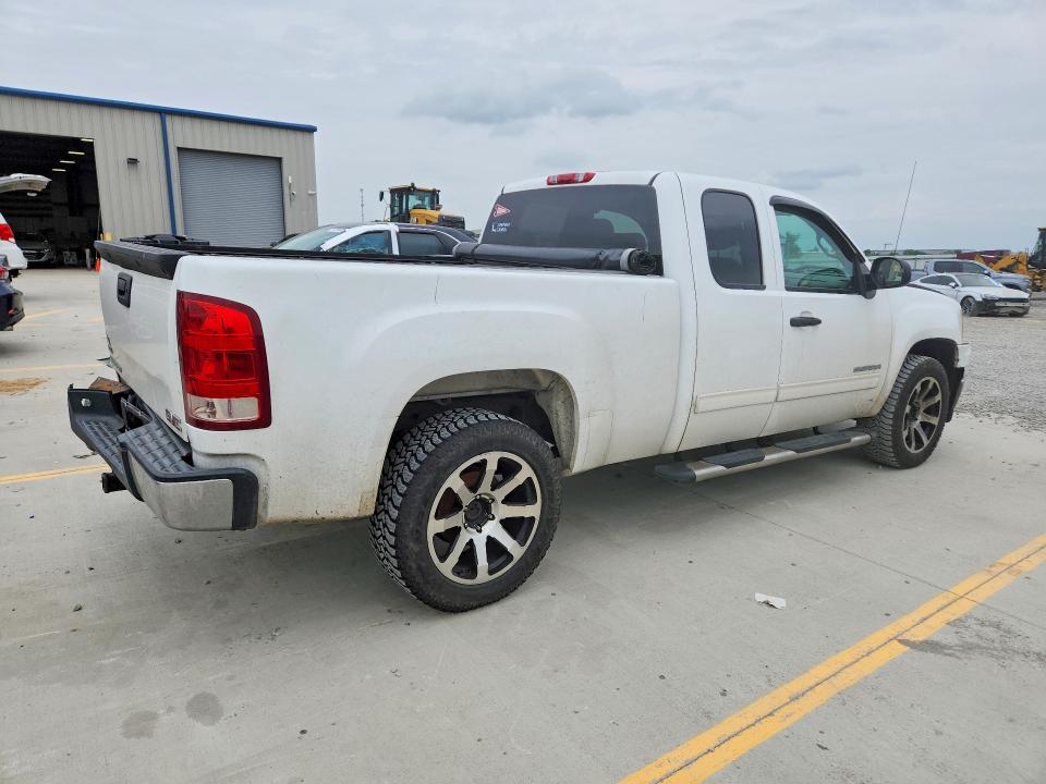 51193236 :رقم المزاد ، 1GTR1UEA4BZ139494 vin ، 2011 Gmc Sierra مزاد بيع