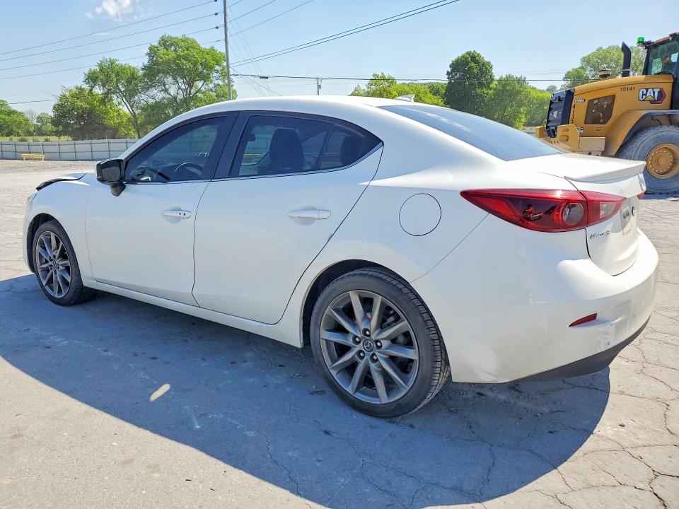 50322756 :رقم المزاد ، 3MZBN1W33JM264925 vin ، 2018 Mazda 3 مزاد بيع