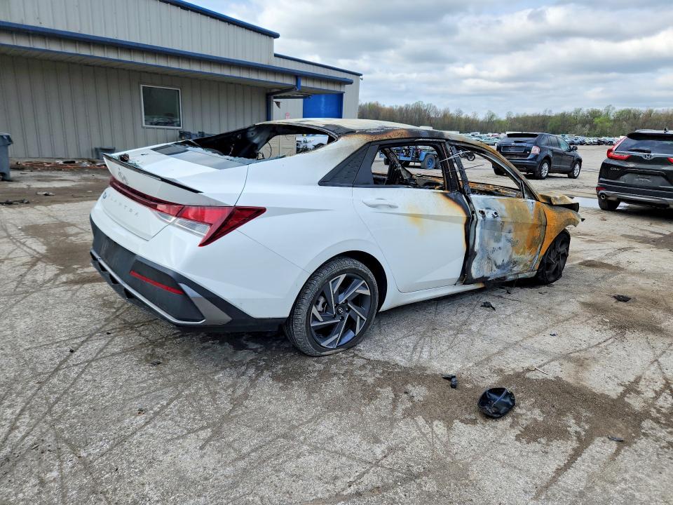 49874226 :رقم المزاد ، KMHLM4DG9SU905683 vin ، 2025 Hyundai Elantra مزاد بيع