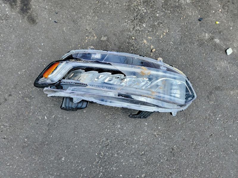 49486016 :رقم المزاد ، 1HGCV1F35JA025303 vin ، 2018 Honda Accord مزاد بيع