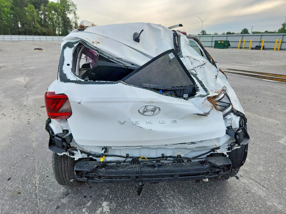 Продажа на аукционе авто 2026 Hyundai Venue, vin: KMHRC8A31TU429551, номер лота: 48195636