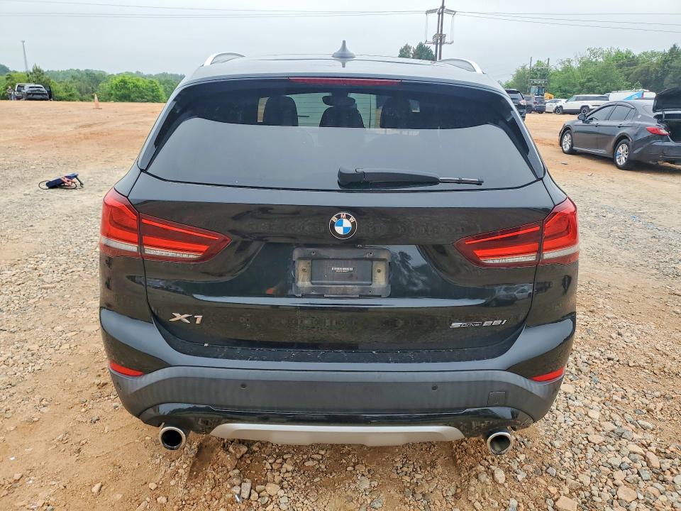 51370286 :رقم المزاد ، WBXJG7C07M5S50772 vin ، 2021 Bmw X1 مزاد بيع